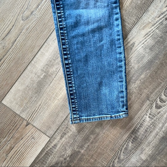 Kut from the Kloth jeans - Picture 2 of 7